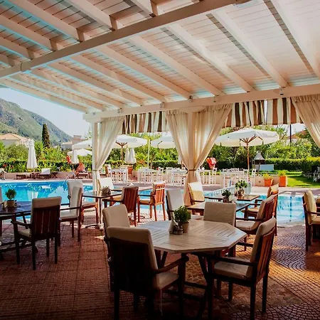 G George Aparthotel Nydri (Lefkada)