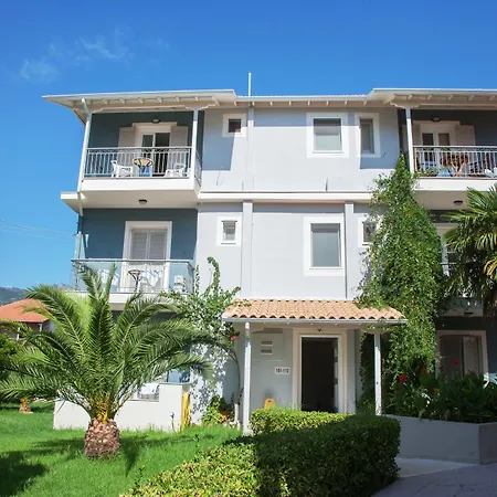 G George Apart-hotel 4*