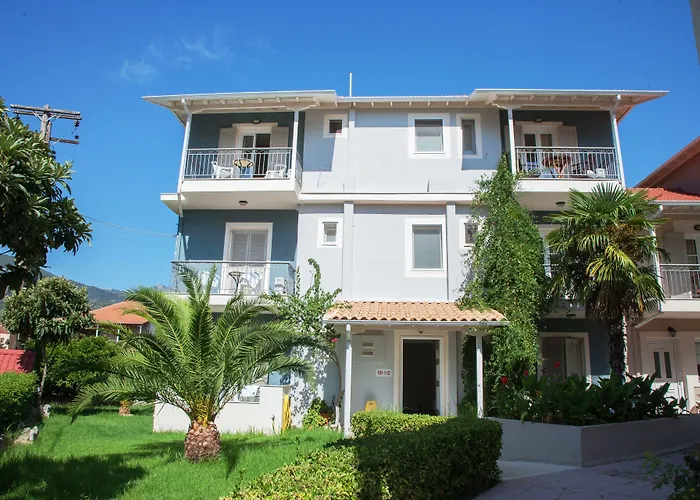 G George Apart-hotel 4*