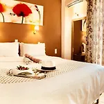G George Appart hôtel 4*