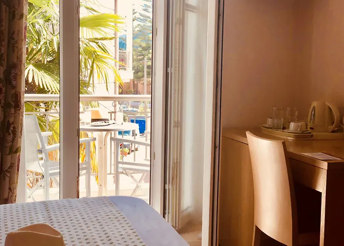 Aparthotel G George Nydri (Lefkada)