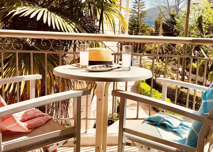 Aparthotel G George Nydri (Lefkada)