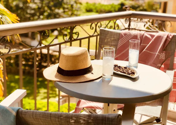 Aparthotel G George 4*