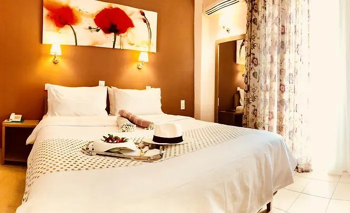 G George Aparthotel 4*